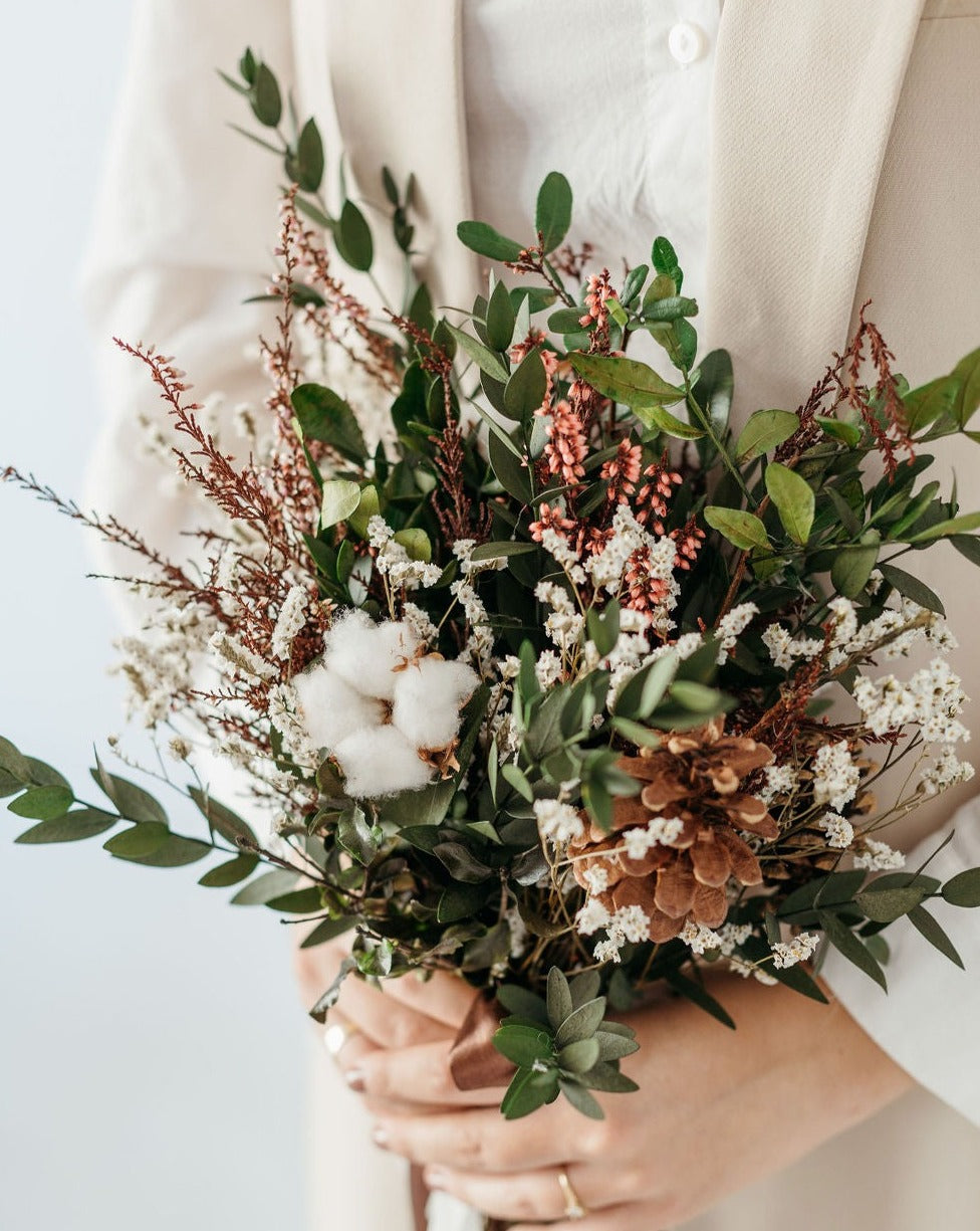 bouquet erika, eucalipto algodón ramo campestre algodón piñas flores preservadas invierno